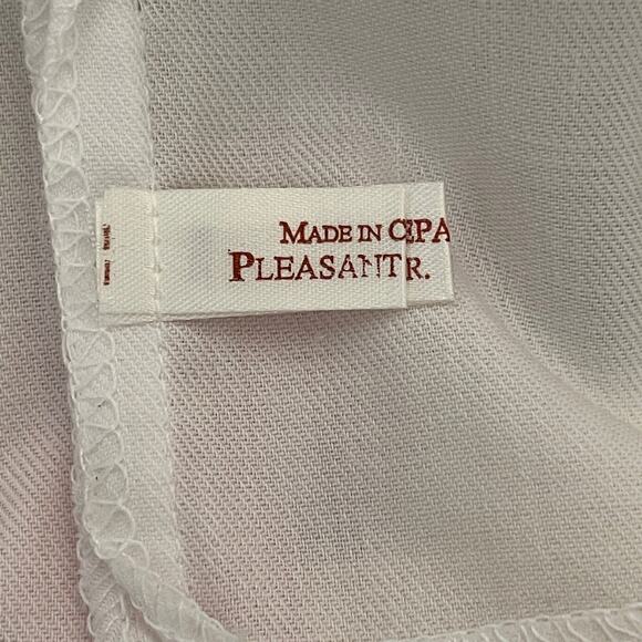 American Girl Addy's Nightgown Original Box, Hanger Pleasant Co - Picture 4 of 11